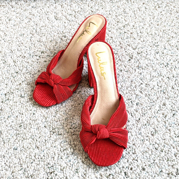 Lulus Red Pleated Satin High Heel Slides Dressy Slip On Sandals 8M Elegant Sexy - Picture 7 of 11